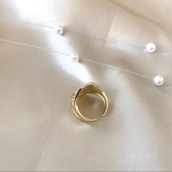 18K Gold plated Rosary Christian Catholic Ring - Picture 7 of 8